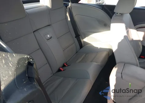 2007 Volkswagen Eos 2.0T from USA, damaged, VIN WVWFA71F77V035652